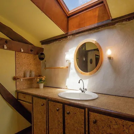 Spacious With Private Heated Pool In A Rustic Garden Holiday home *